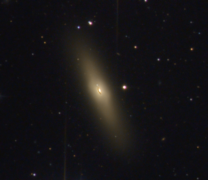 NGC4526core.jpg